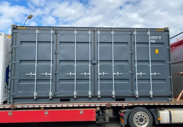 130d33_303b36fcdce549a48da1904e232b126bmv2.webp Conteneur maritime de 20 pieds High Cube 20HC-Neuf – Prix & Disponi...