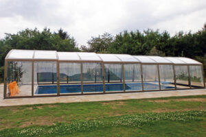 Abri de piscine Hoch-Neuf – Montage Simple & Rapide