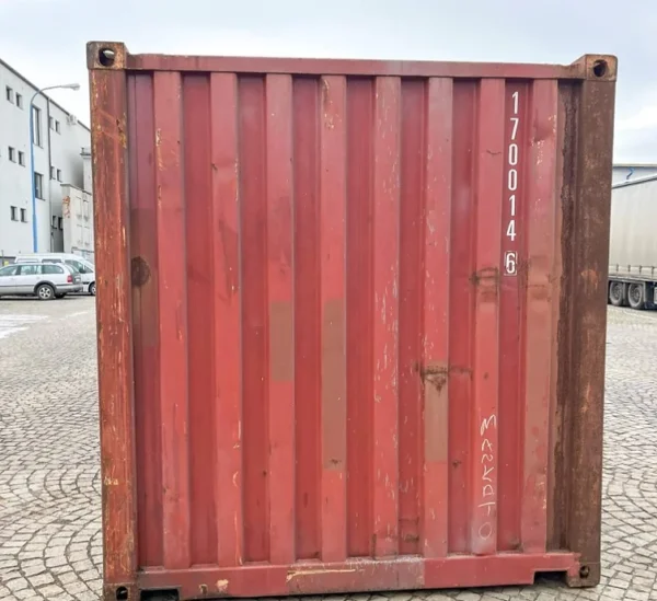 130d33_4d0f5aa4442f4acdad093a68d6b1fd86mv2.webp Conteneur maritime de 20 pieds-Neuf – Prix & Disponibilité