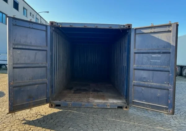130d33_d3e64cf28f3d4ab5b1c03213de649d21mv2.webp Conteneur 20 pieds doccasion-Neuf | Achat & Livraison Rapide