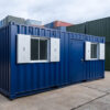 130d33_de90b61e5fd34763baa064d6f1c38e87mv2.jpeg Container 20 de bureau avec 2 fenêtres-Neuf – Aménagement Professio...