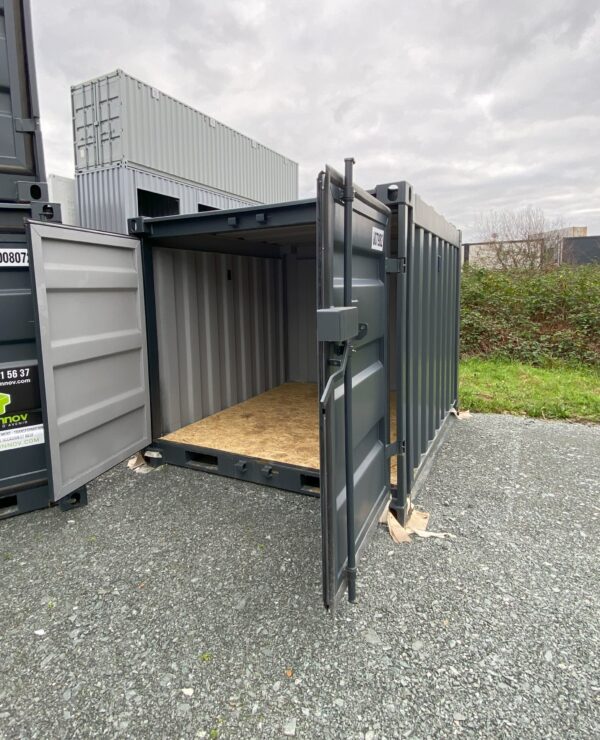 Container de stockage 75 pieds neuf – 7982 – Stockage Sécurisé & Li...