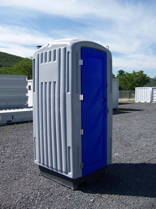 SANITAIRE WC CHIMIQUE AUTONOME 4 Autarke Chemietoiletten-Anlage – Sanitärbungalows – Installation Ra...