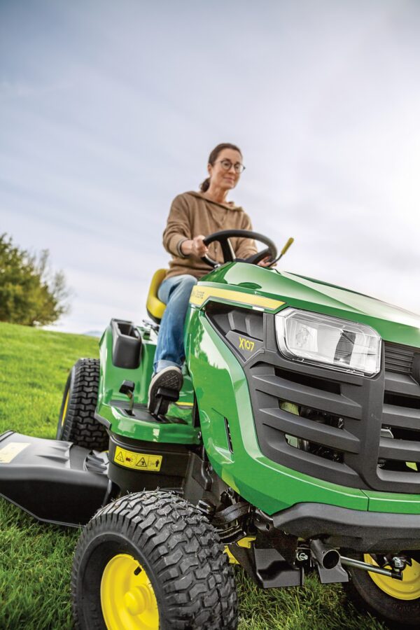 Tondeuse autoportée John Deere X107 107 cm – Entretien Facile & Gar...