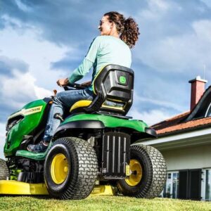 Tondeuse autoportée John Deere X127 Performances exceptionnelles – ...