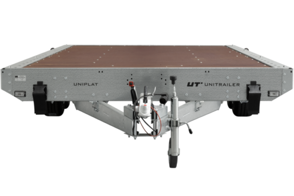 Dépanneuse double essieux freinée uniplat 450 450200