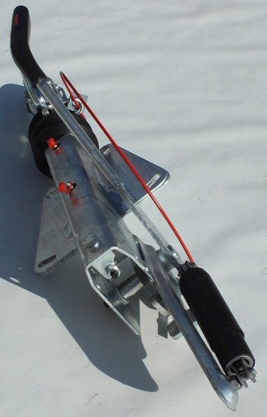 att-5785.jpeg Commande de freinage remorque KNOTT KFG35D 3500KG – Sécurité optima...