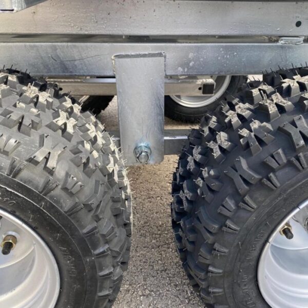 Remorque quad 2 essieux benne hydraulique 900 kg – Livraison & Homo...