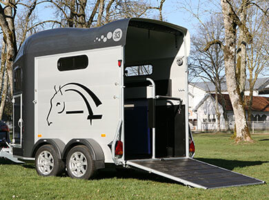 Van Cheval Liberté 2 chevaux GOLD 3 – Transport équin performant – ...