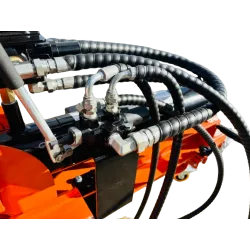 att-8967.webp Fendeuse 40T thermique LIDERFARM avec lève bûche – Livraison Gratuite