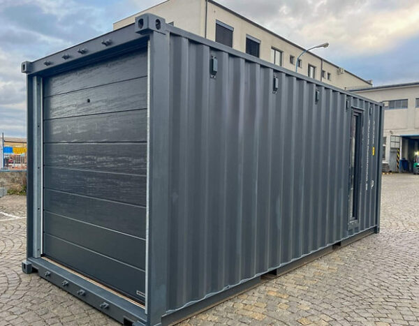 c541a2_4da957d000d44e838baef3734ce0124amv2.jpg Conteneur Maritime 20 avec Portes Garage Sectionnelles-Neuf – Devis...