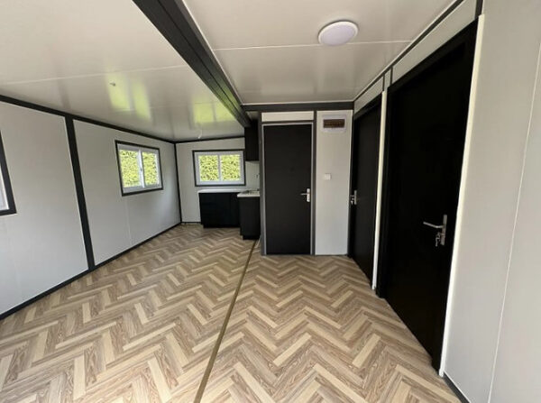 Conteneur Mobile – Tiny House avec Deux Chambres et Cuisine modèle ...