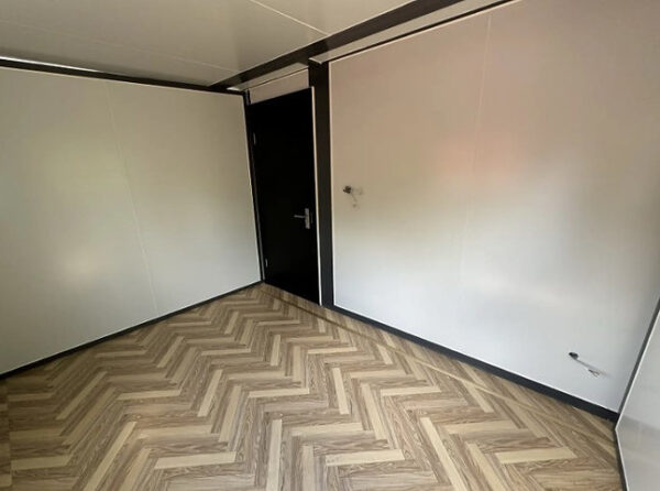 Conteneur Mobile – Tiny House avec Deux Chambres et Cuisine modèle ...