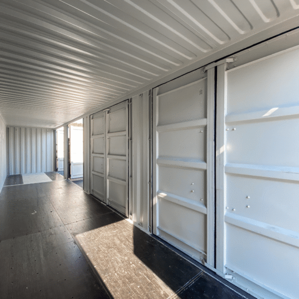 conteneur-4-portes-laterales-7.png Container maritime 40 pieds HC 4 portes latérale – Devis Gratuit